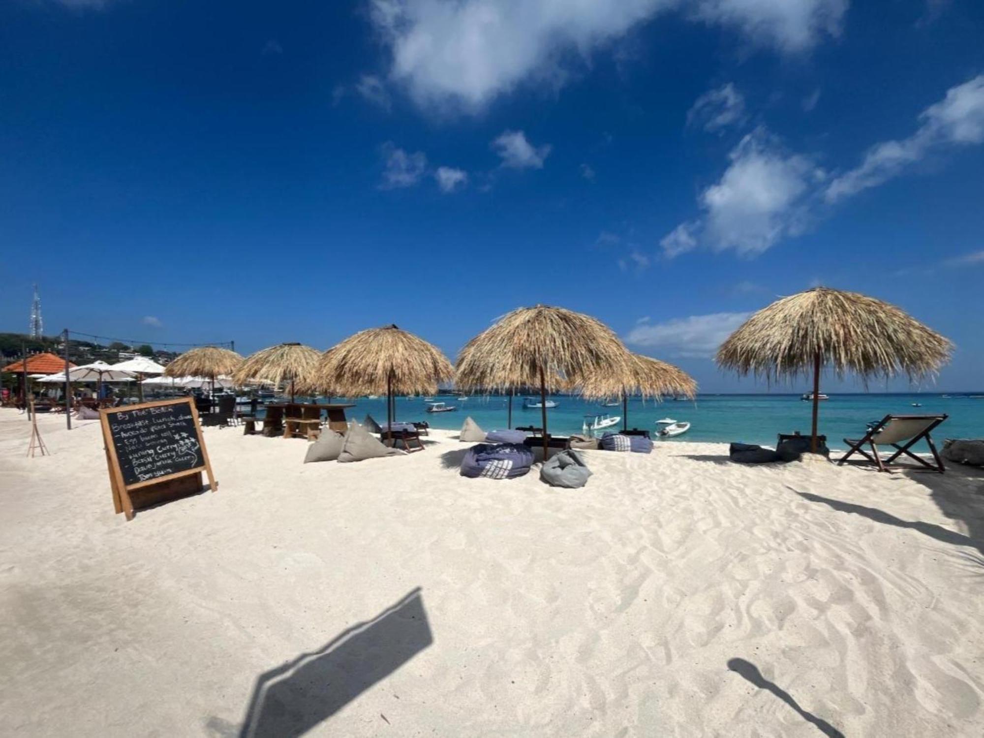 The Beach Huts Lembongan Екстериор снимка