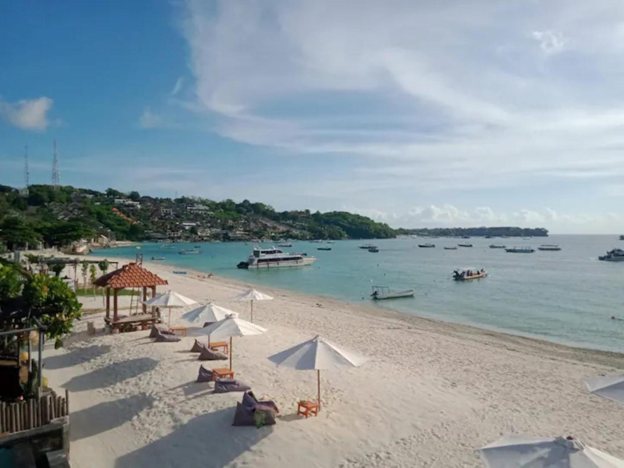 The Beach Huts Lembongan Hotel Екстериор снимка