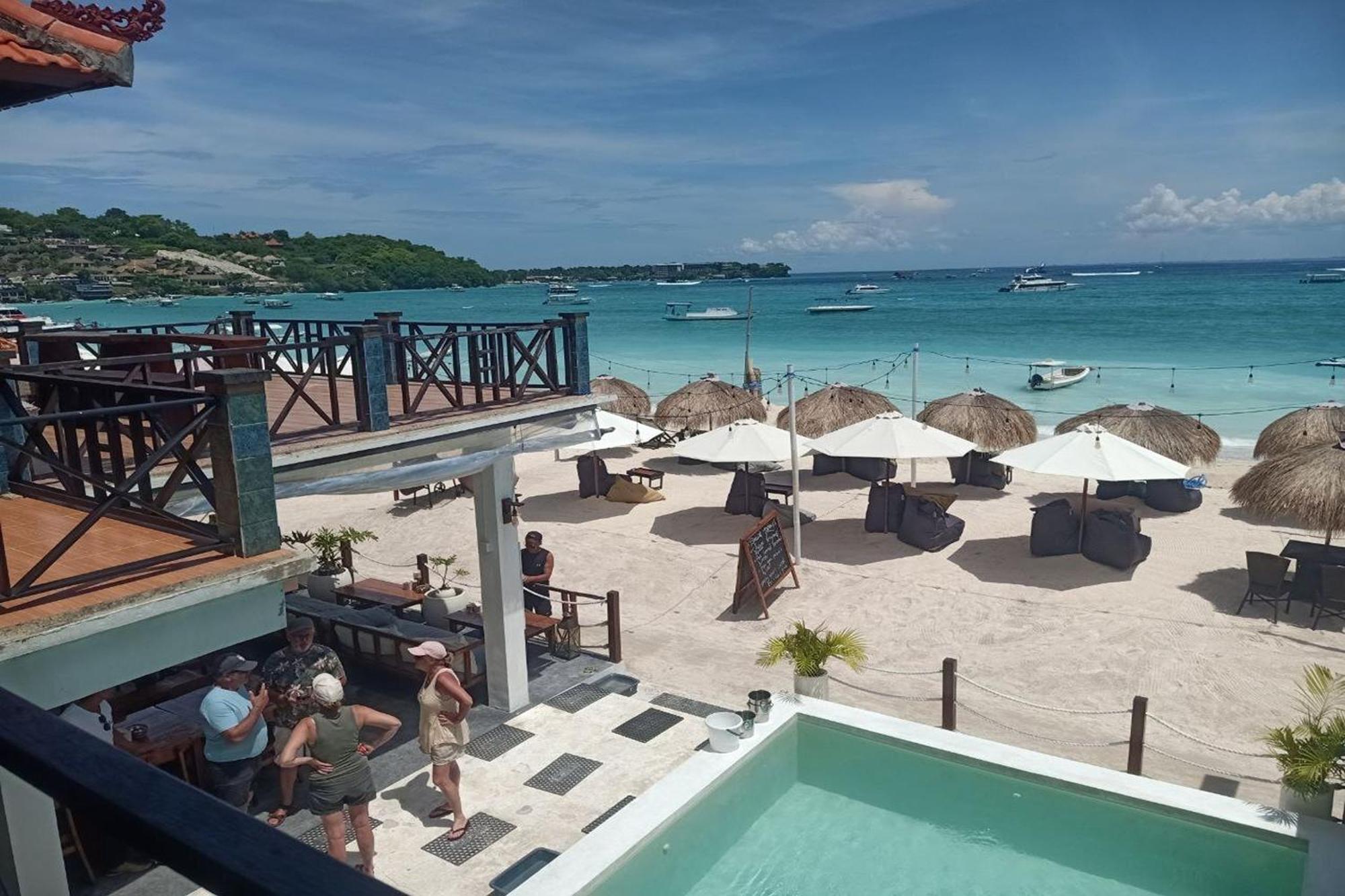 The Beach Huts Lembongan Екстериор снимка